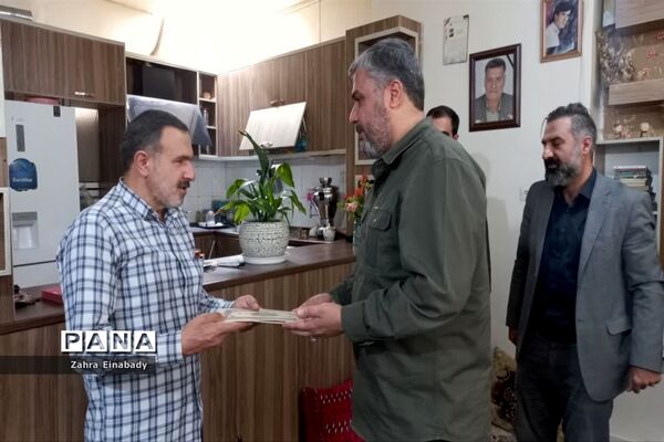 حضور دانش‌آموزان ملاردی در پنجشنبه‌های شهدایی