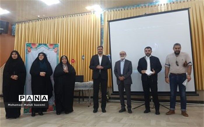 تربیت مهم‌ترین عامل در رشد فکری و اخلاقی دانش‌آموزان است