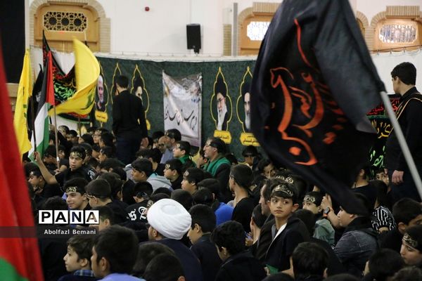 اجتماع نوجوانان فاطمی «از قم تا قدس» در حرم حضرت معصومه(س)