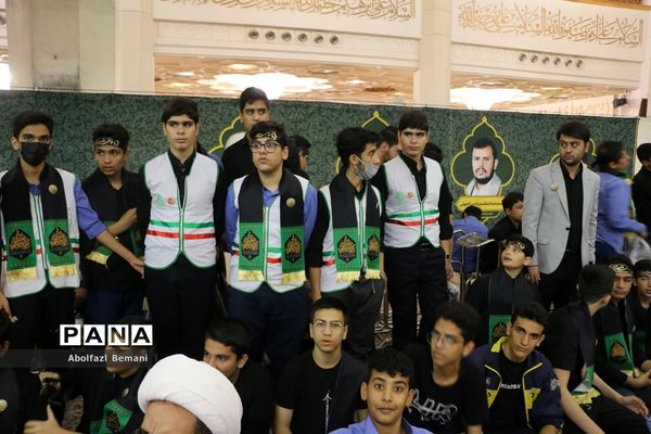 اجتماع نوجوانان فاطمی «از قم تا قدس» در حرم حضرت معصومه(س)