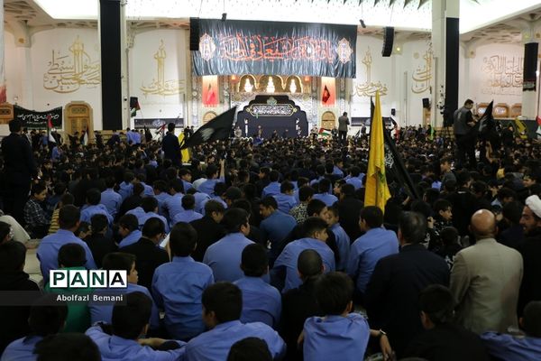 اجتماع نوجوانان فاطمی «از قم تا قدس» در حرم حضرت معصومه(س)