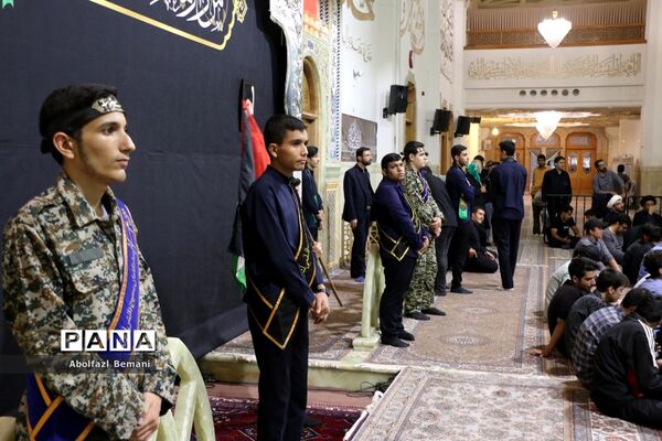 اجتماع نوجوانان فاطمی «از قم تا قدس» در حرم حضرت معصومه(س)