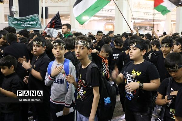 اجتماع نوجوانان فاطمی «از قم تا قدس» در حرم حضرت معصومه(س)