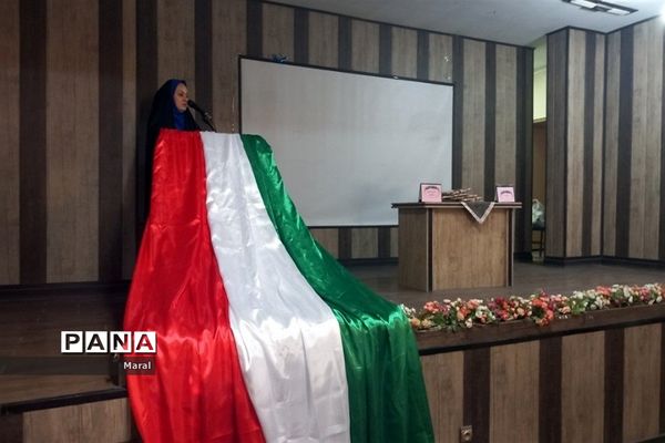 جلسه انجمن اولیا و مربیان و آموزش خانواده در کانون ملائک شهرستان‌قرچک