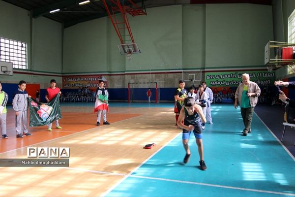 افتتاحیه المپیادورزشی درون مدرسه‌ای دبستان پسرانه علوی منطقه ۱۳