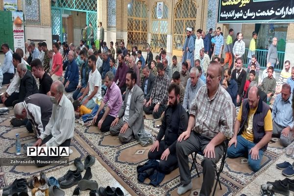 میز خدمت در نماز جمعه شهر اندیشه