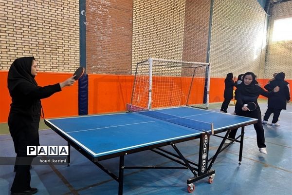 مسابقات ورزشی دبیران تربیت‌بدنی  شهرستان مانه و سملقان