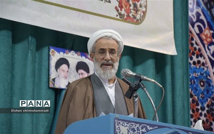 توجه به مسائل جوانان و نوجوانان در حال حاضر ضرورت جامعه ما است