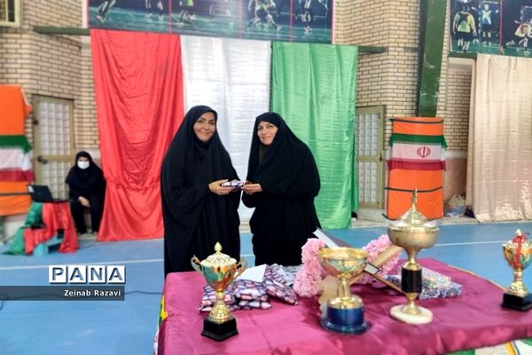 المپیاد ورزشی دبیرستان تیزهوشان شهیده حسنی سعدی قم