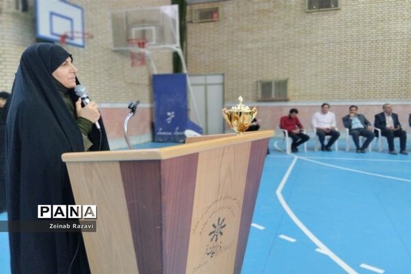 المپیاد ورزشی دبیرستان تیزهوشان شهیده حسنی سعدی قم