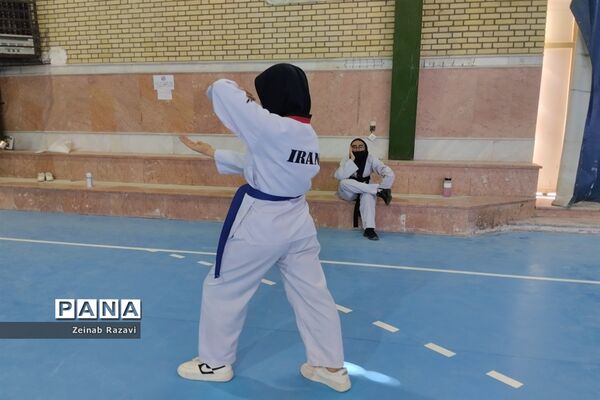 المپیاد ورزشی دبیرستان تیزهوشان شهیده حسنی سعدی قم