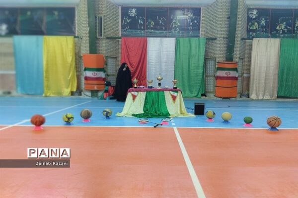 المپیاد ورزشی دبیرستان تیزهوشان شهیده حسنی سعدی قم