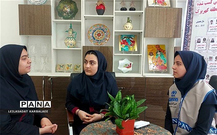 کسب رتبه‌های کشوری و استانی توسط دانش‌آموزان عضو پژوهش‌سرای کاوش کهریزک / فیلم