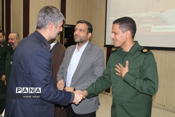 یادواره شهدا در شهرستان‌بهارستان