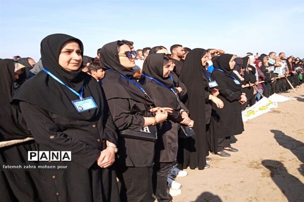 همایش پیاده‌روی خانوادگی در سرخ رود