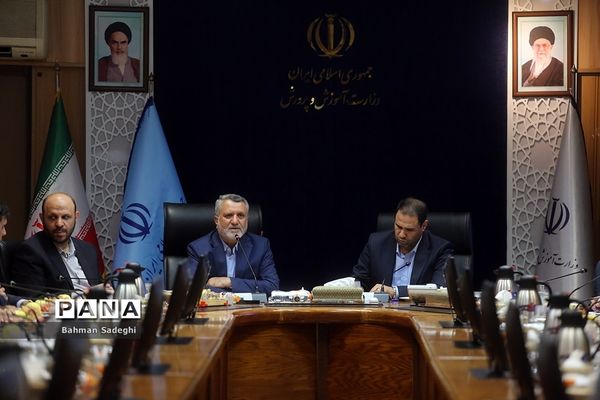 آیین انعقاد تفاهم‌نامه همکاری ‌بین وزارت آموزش و پرورش و وزارت تعاون، کار و رفاه اجتماعی