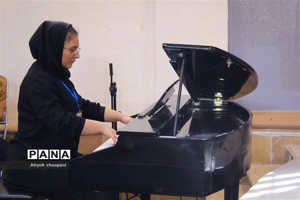 چهل و یکمین جشنواره فرهنگی هنری «امید فردا»