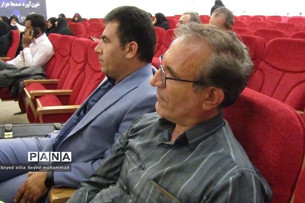 دیدار مدیران و معاونان پرورشی با امام‌جمعه قیامدشت