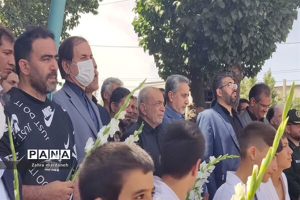 راهپیمایی مردم قرچک به‌مناسبت سالروز قیام خونین ۱۵ خرداد