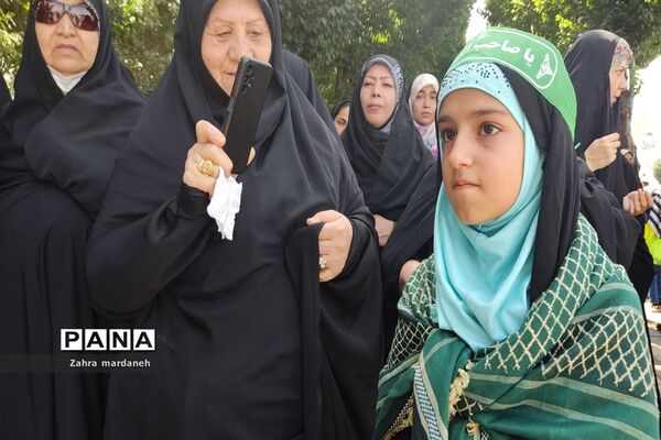 راهپیمایی مردم قرچک به‌مناسبت سالروز قیام خونین ۱۵ خرداد