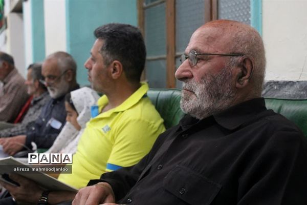 جلسه هفتگی قرآن کریم در گلوگاه