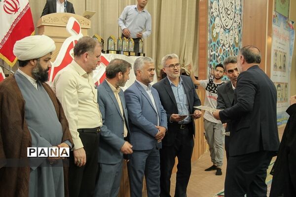 ایستگاه پایانی رویداد ملی شعر نیمه خرداد در پیشوا