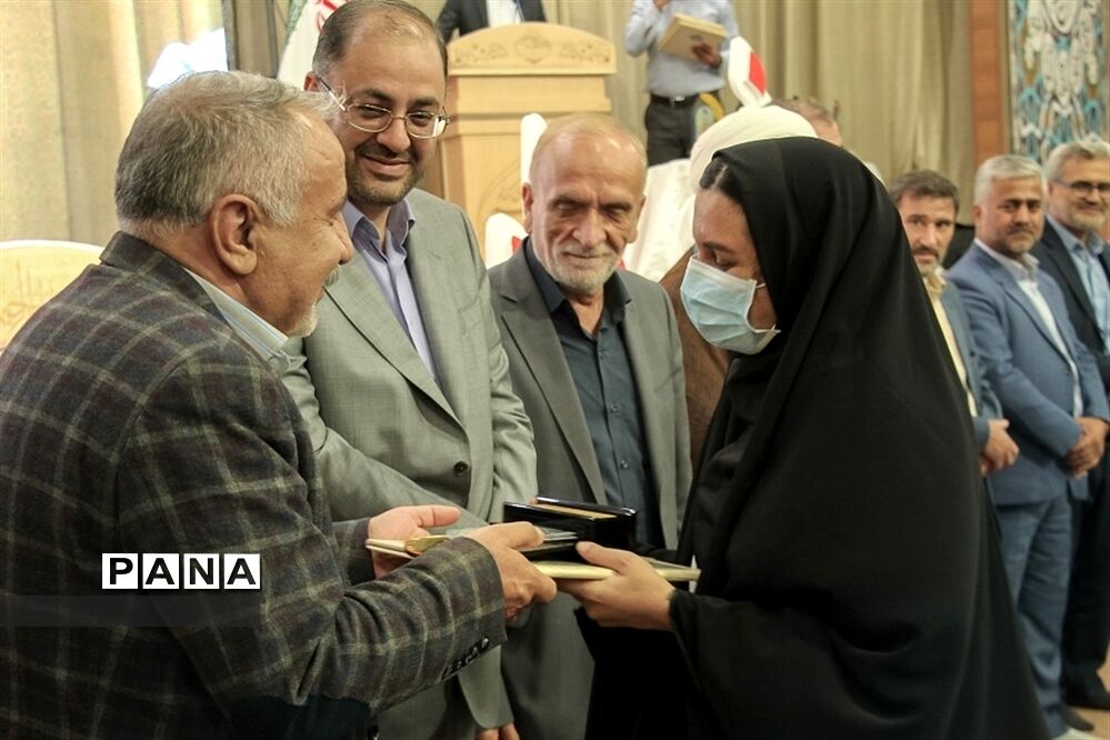 ایستگاه پایانی رویداد ملی شعر نیمه خرداد در پیشوا