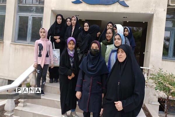بازدید اعضای بسیج شهید مفتح از کارخانه شهرستان قرچک