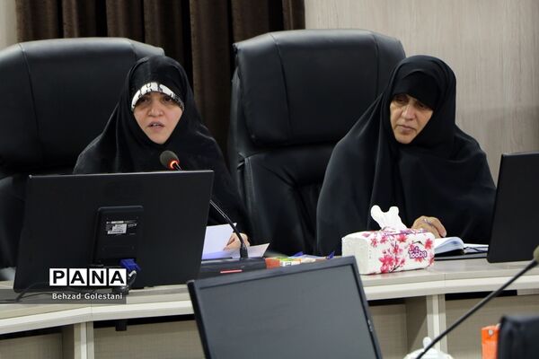 جلسه قرارگاه جهادی عدالت تربیتی و نصیب برابر آموزشی ‌در آذربایجان غربی