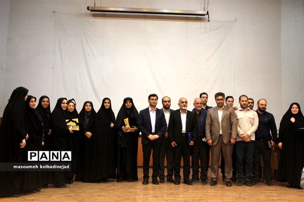 تجلیل از ایثارگران و نخبگان علمی شاهد در گلوگاه