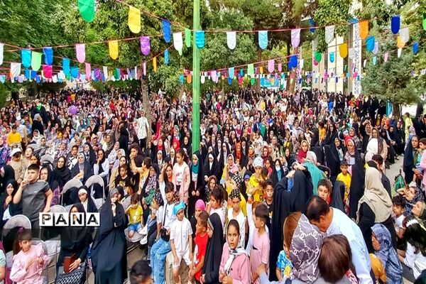 ویژه‌برنامه ولادت امام رضا (ع) در شهرستان نظرآباد