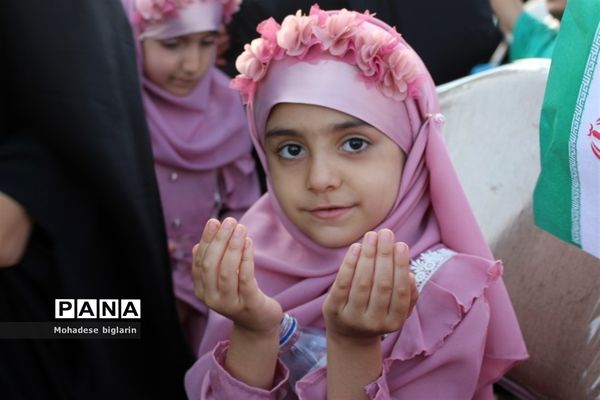 اجتماع بزرگ «سلام فرمانده ۲» با اجرای ابوذر روحی در کرمانشاه