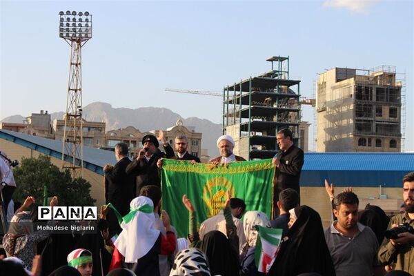 اجتماع بزرگ «سلام فرمانده ۲» با اجرای ابوذر روحی در کرمانشاه