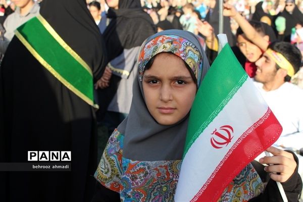 اجتماع بزرگ «سلام فرمانده ۲» با اجرای ابوذر روحی در کرمانشاه