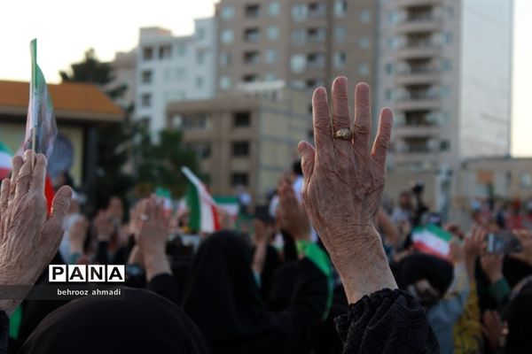 اجتماع بزرگ «سلام فرمانده ۲» با اجرای ابوذر روحی در کرمانشاه