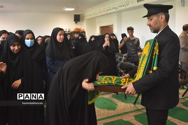 حضور خدام حرم رضوی درهنرستان کارو دانش الزهرای بهاباد