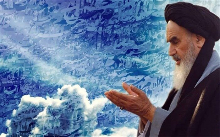 «حدیث بیداری» با نگاهی کوتاه به زندگی تا ارتحال امام خمینی(ره)/فیلم