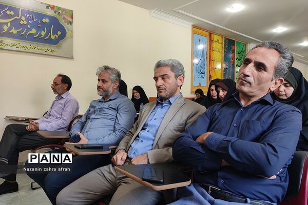 مراسم ارتحال امام خمینی(ره) در آموزش و پرورش رودهن