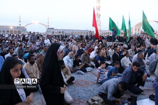 همایش طلایه‌داران احداث صحن و شبستان بانوی صبور کربلا