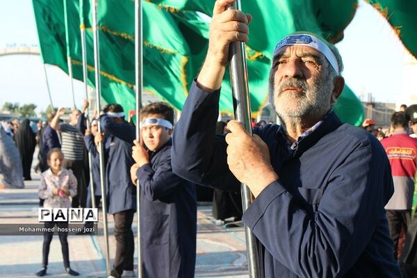 گردهمایی طلایه‌داران ساخت صحن و شبستان حضرت زینب کبری (س) در کربلا