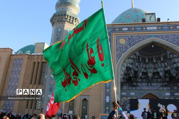 گردهمایی طلایه‌داران ساخت صحن و شبستان حضرت زینب کبری (س) در کربلا