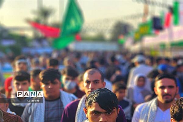 حضور گسترده مردم در سی و چهارمین سالروز ارتحال امام خمینی(ره)