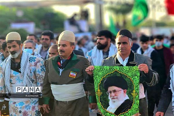 حضور گسترده مردم در سی و چهارمین سالروز ارتحال امام خمینی(ره)