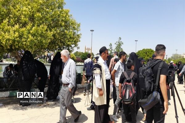 حضور دانش‌آموزان پاکدشت در مراسم رحلت امام‌خمینی (ره)