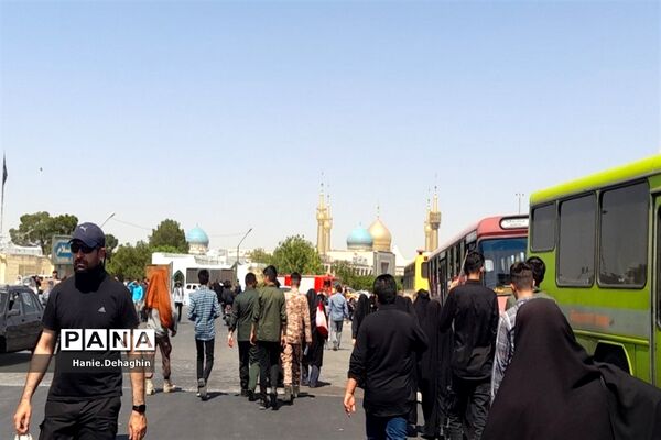 حضور دانش‌آموزان پاکدشت در مراسم رحلت امام‌خمینی (ره)