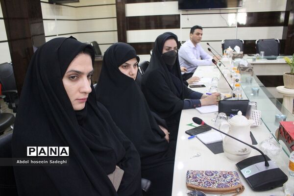 جلسه شورای برنامه‌ریزی و نظارت تعلیم و تربیت کودک استان بوشهر