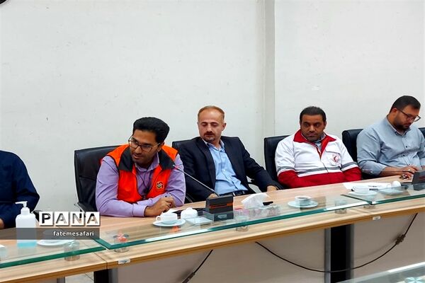 نشست شورای هماهنگی مبارزه با مواد مخدر در شهرستان فیروزکوه