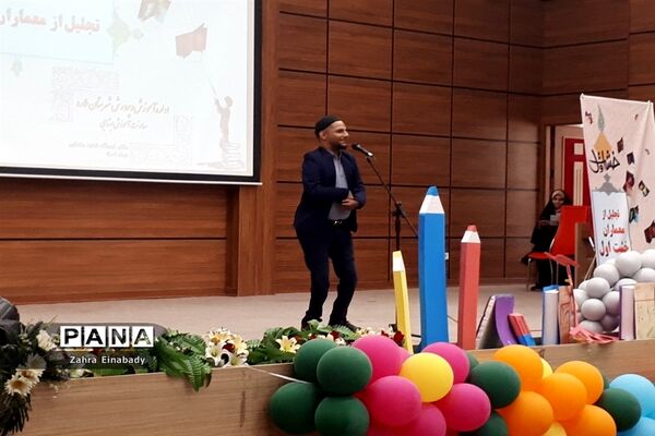 برگزاری همایش معماران خشت اول در ملارد