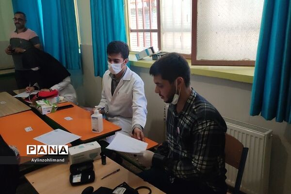 اردوی جهادی پزشکی،فرهنگی در روستای انجم آباد