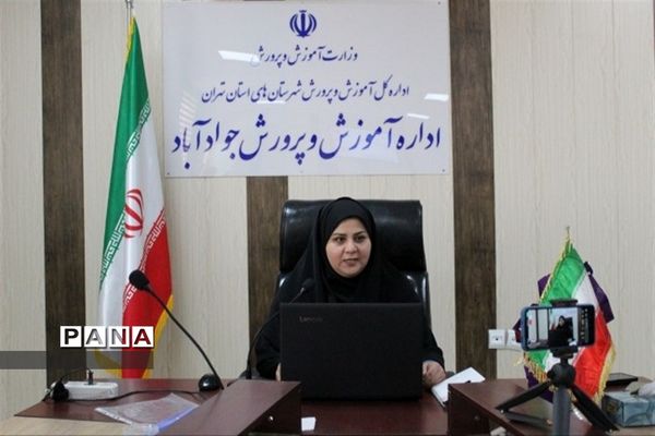 شورای اداری با طعم تاب آوری و تقدیر مدیر آموزش و پرورش منطقه جوادآباد در پی کسب رتبه سواد‌آموزی در سطح استان